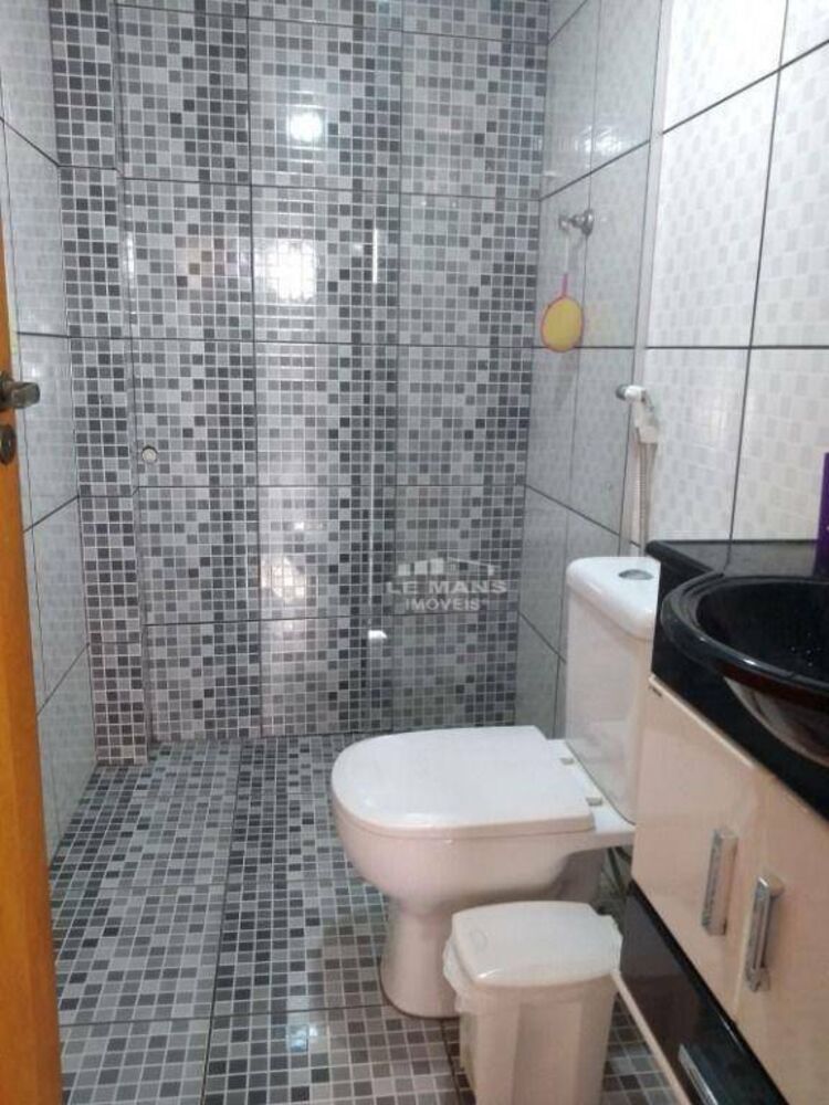 Casa, 4 quartos, 248 m² - Foto 8