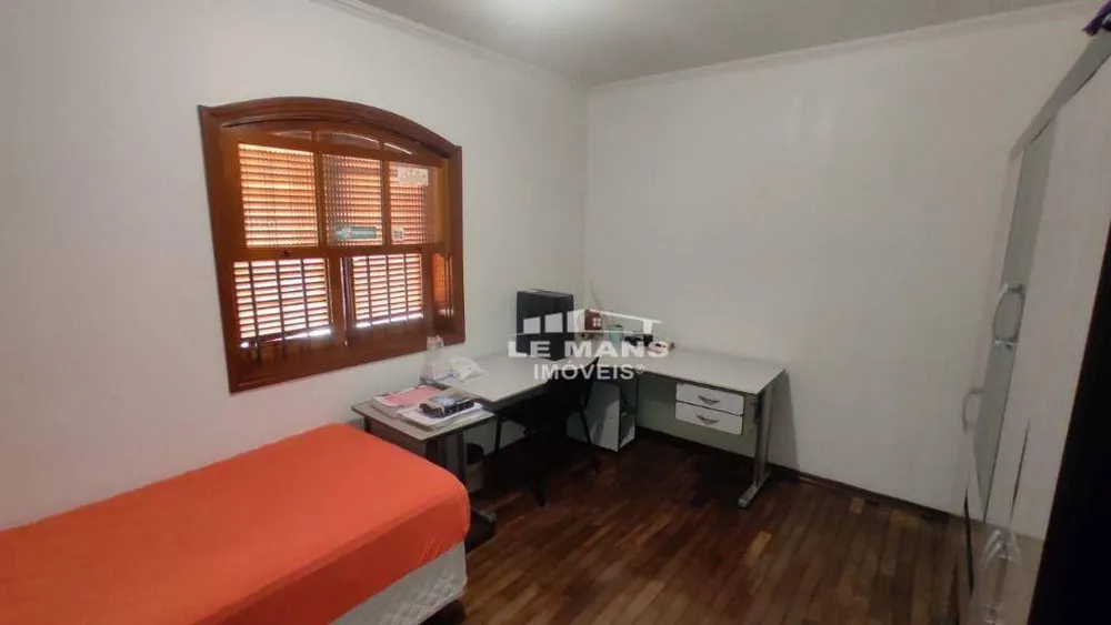 Casa, 4 quartos, 196 m² - Foto 3