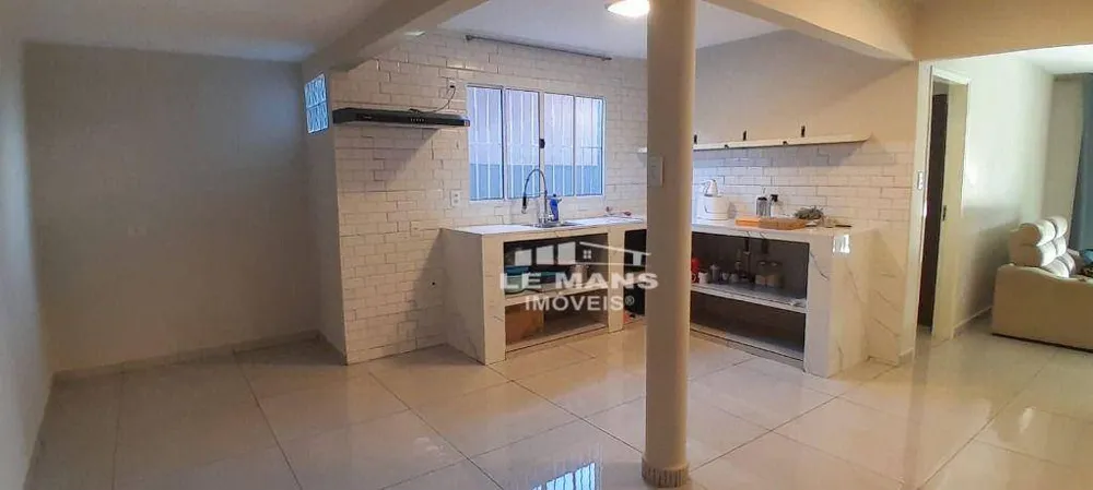 Casa, 3 quartos, 98 m² - Foto 1