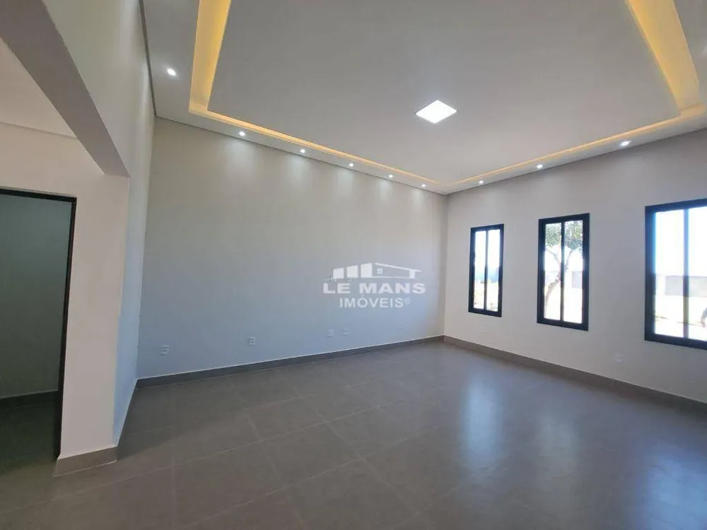 Casa, 3 quartos, 168 m² - Foto 4