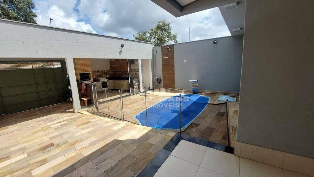 Casa, 3 quartos, 99 m² - Foto 2