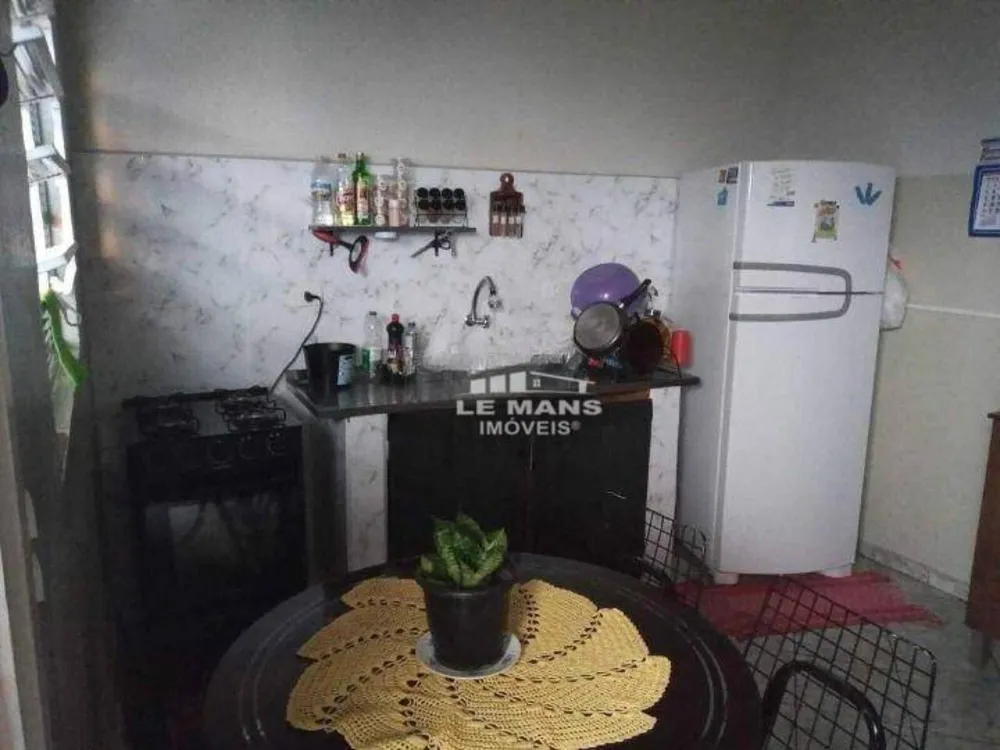 Casa, 5 quartos, 183 m² - Foto 3