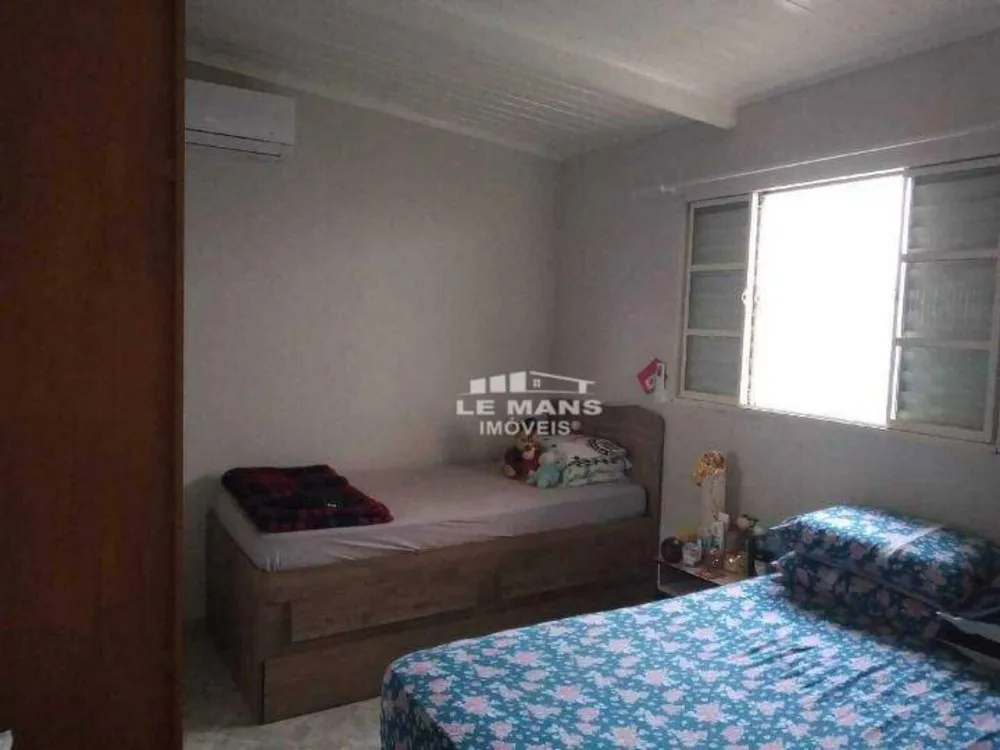 Casa, 5 quartos, 183 m² - Foto 4