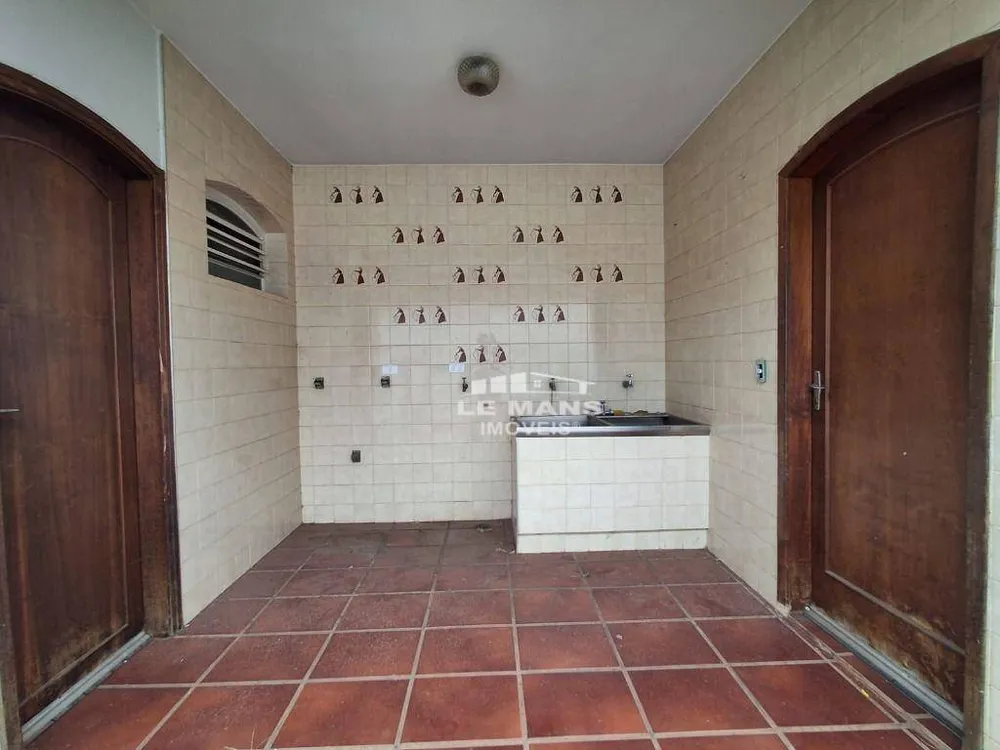 Casa, 3 quartos, 285 m² - Foto 9