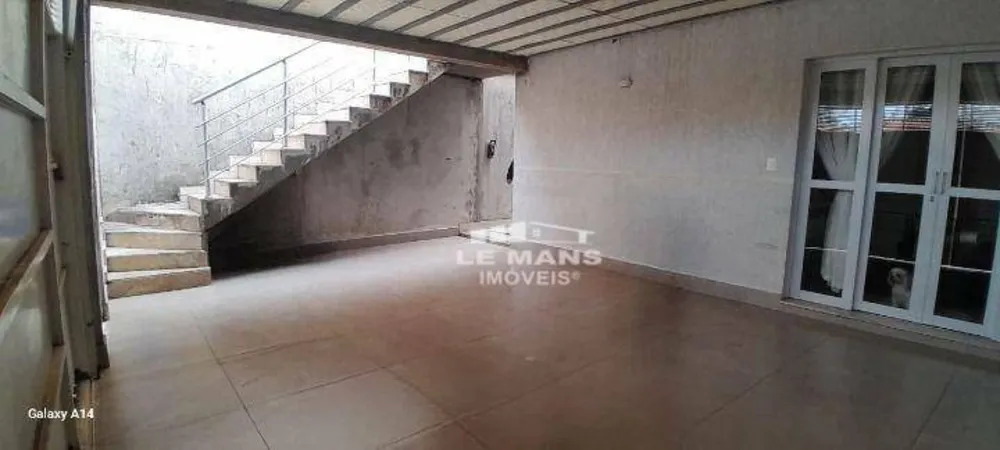 Casa, 5 quartos, 200 m² - Foto 2