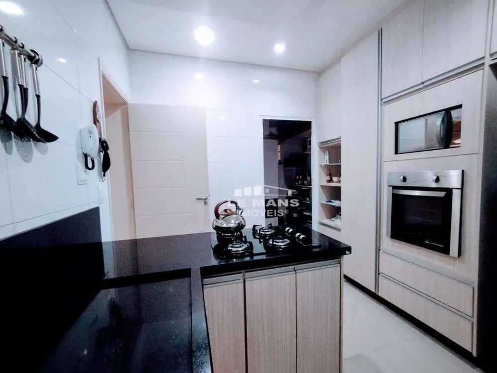 Casa, 3 quartos, 195 m² - Foto 9