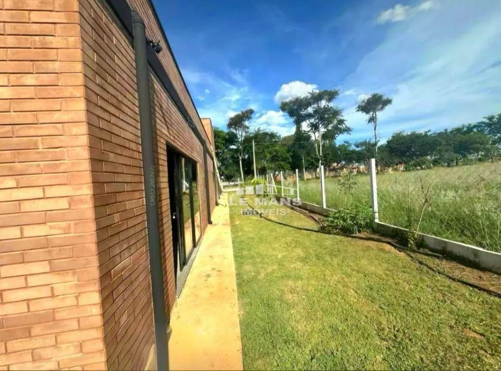 Chácara, 4 quartos, 1797 m² - Foto 11