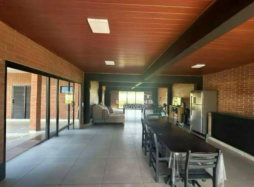 Chácara, 4 quartos, 1797 m² - Foto 9
