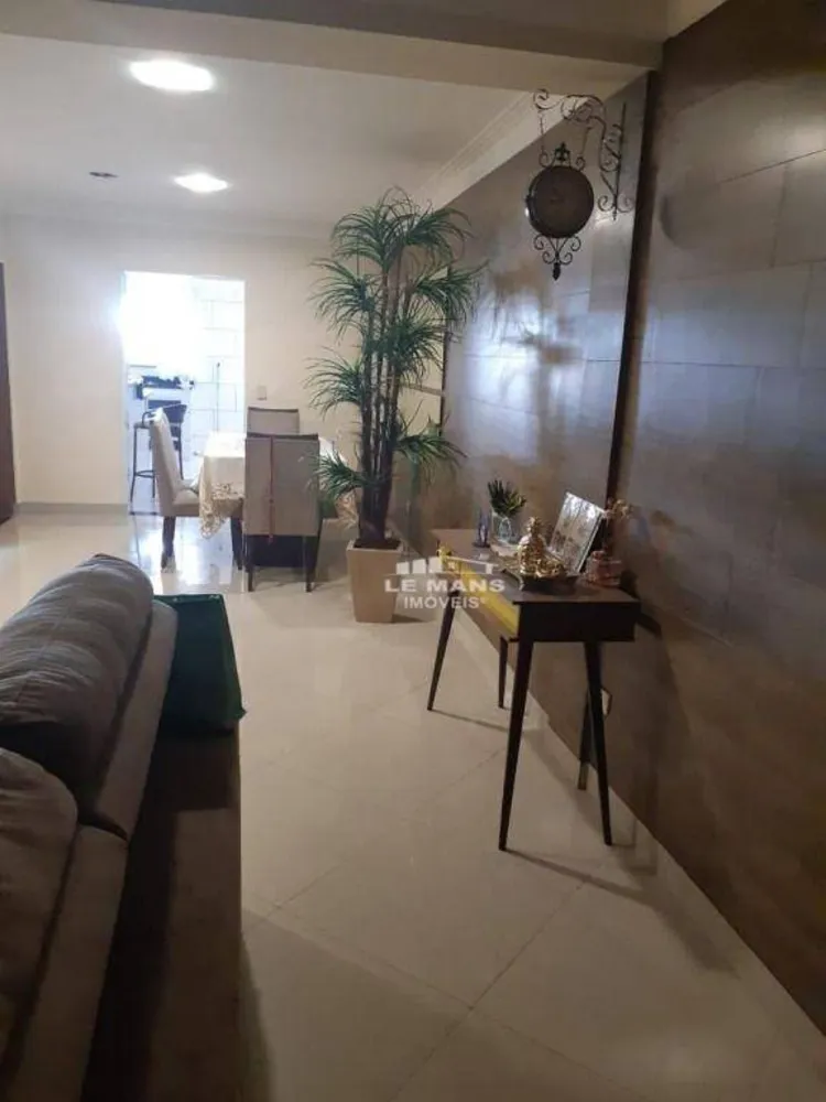Casa, 3 quartos, 375 m² - Foto 7