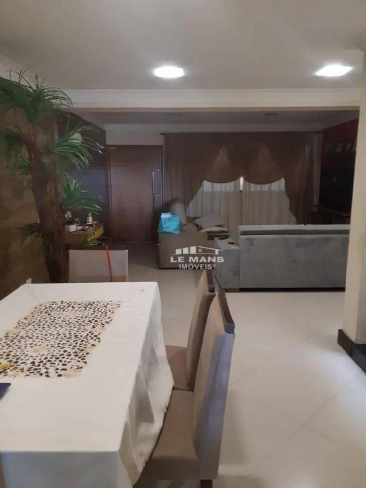 Casa, 3 quartos, 375 m² - Foto 4