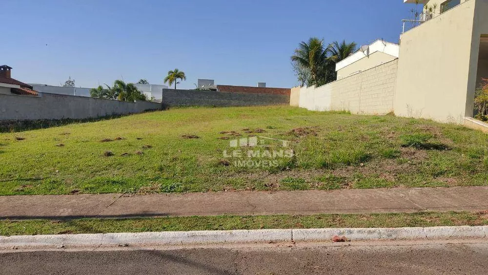 Loteamento e Condomínio, 1000 m² - Foto 2