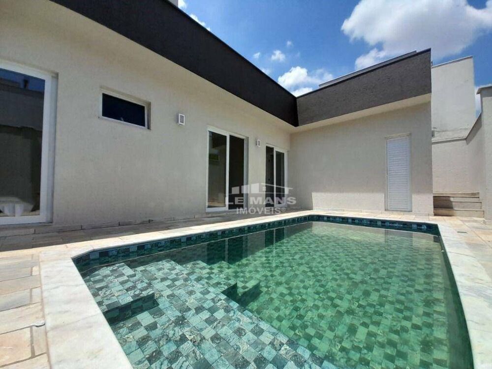 Casa de Condomínio à venda com 3 quartos, 160m² - Foto 1