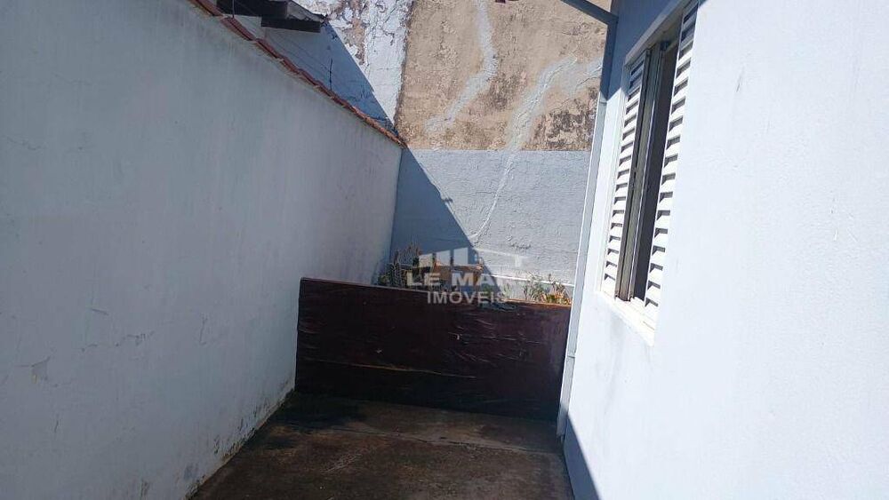 Casa à venda com 2 quartos, 77m² - Foto 10