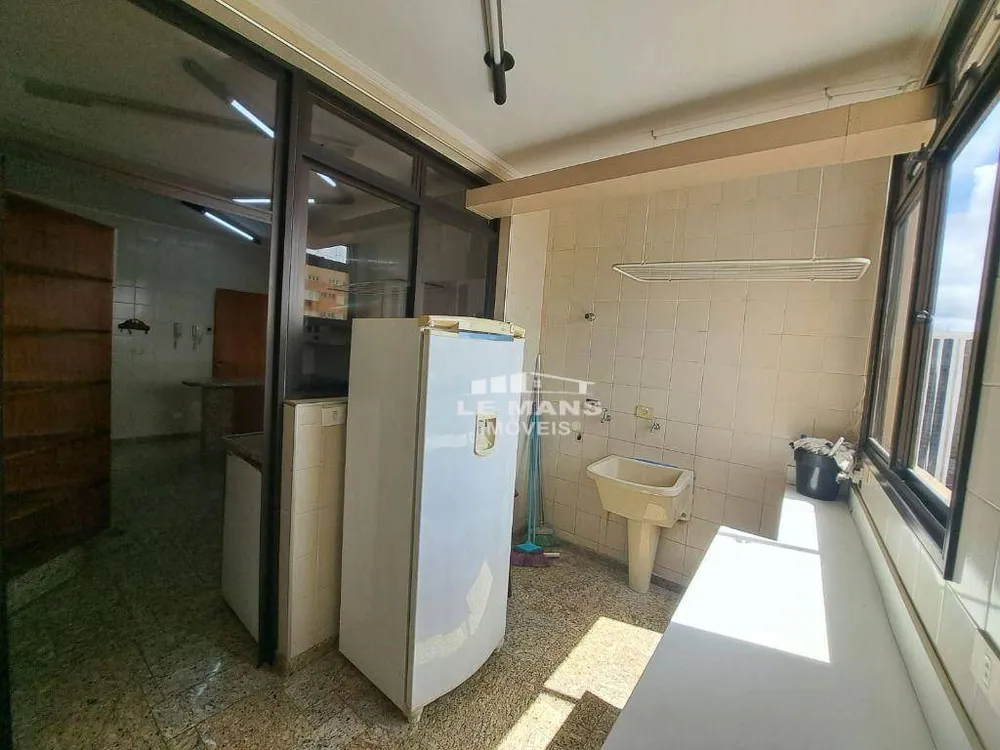 Apartamento, 4 quartos, 300 m² - Foto 1