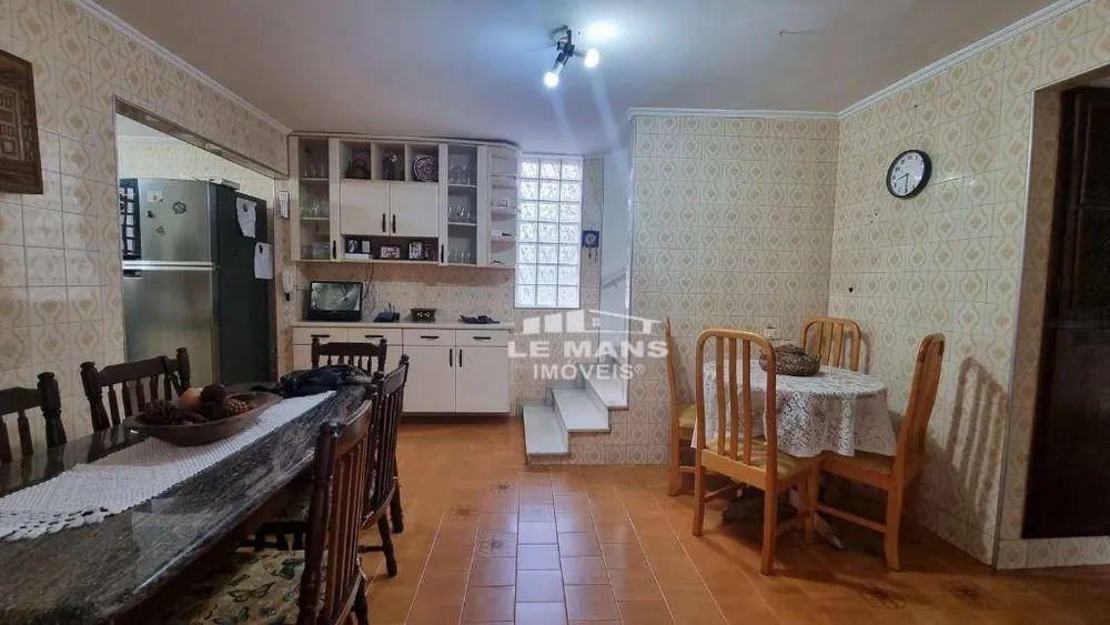 Casa, 3 quartos, 203 m² - Foto 3