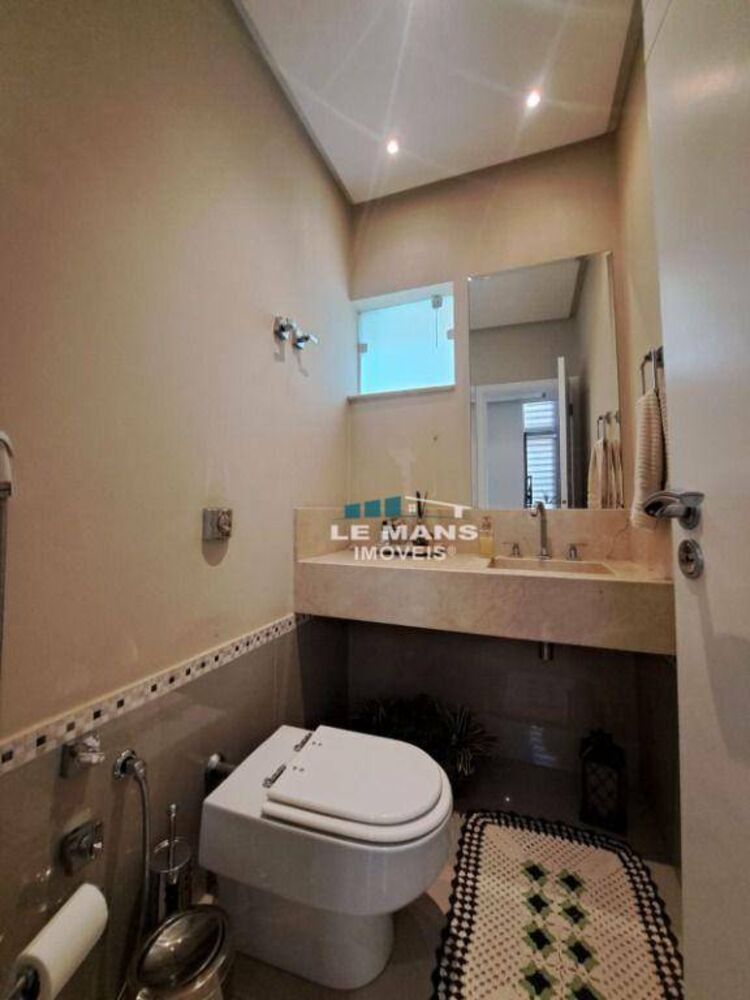 Casa de Condomínio à venda com 3 quartos, 260m² - Foto 2