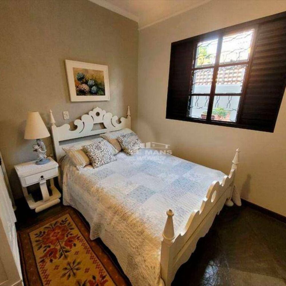 Casa, 4 quartos, 238 m² - Foto 3
