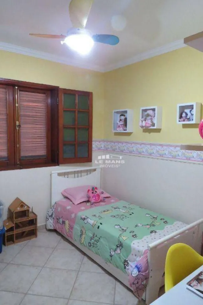 Casa, 3 quartos, 220 m² - Foto 5