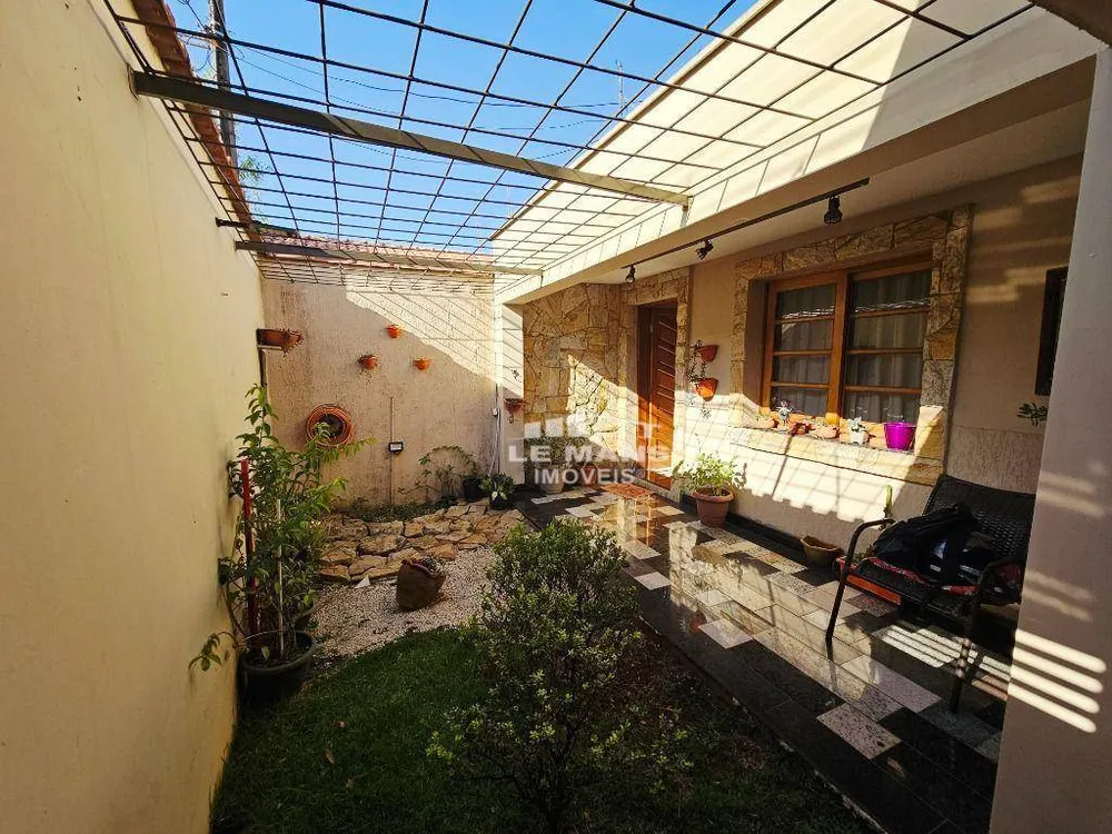 Casa, 3 quartos, 220 m² - Foto 4
