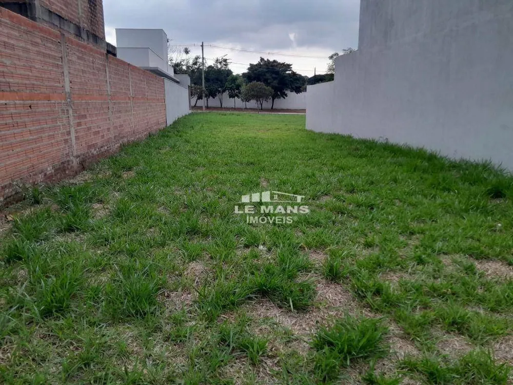 Loteamento e Condomínio, 200 m² - Foto 2