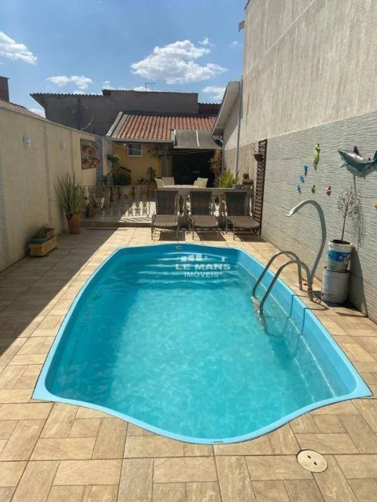 Casa, 3 quartos, 230 m² - Foto 6