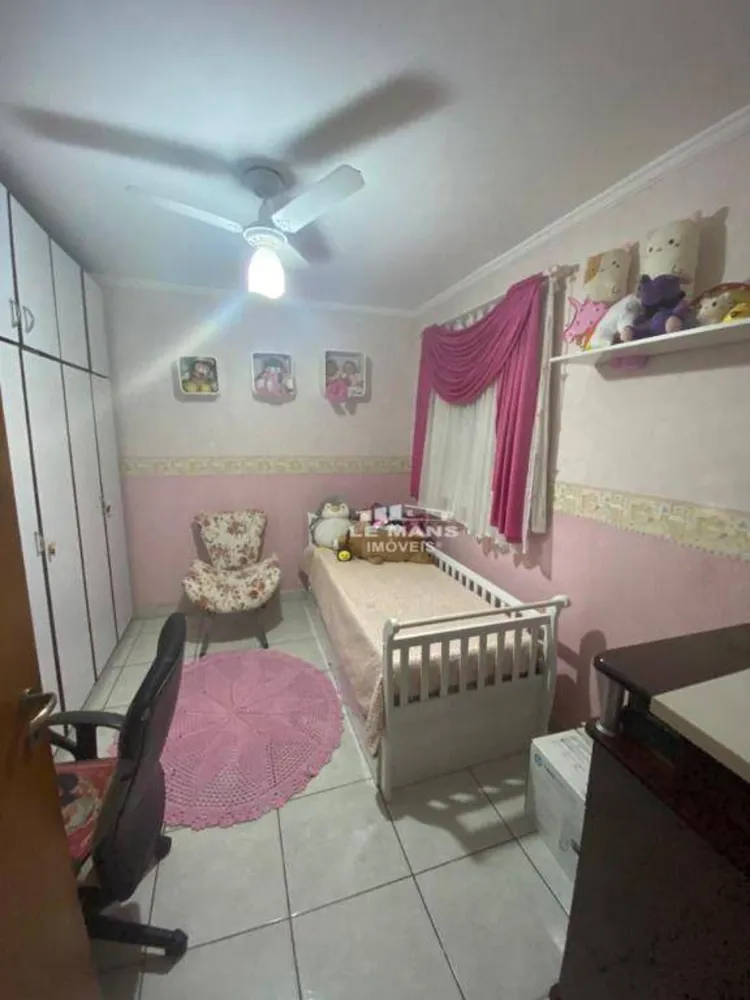 Casa, 3 quartos, 230 m² - Foto 6