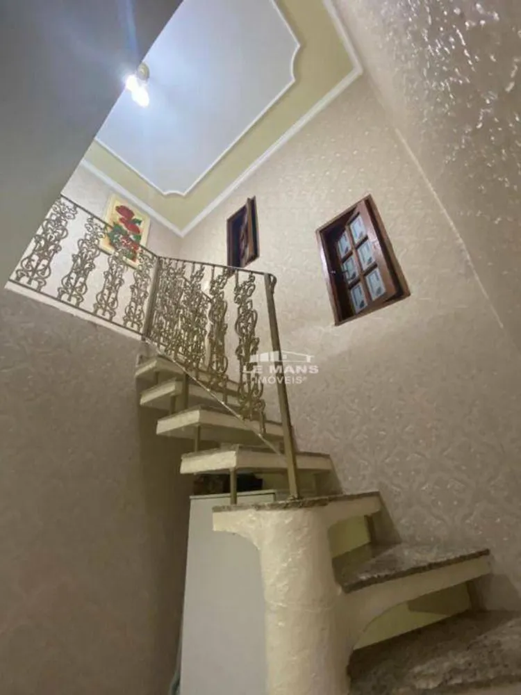 Casa, 3 quartos, 230 m² - Foto 7