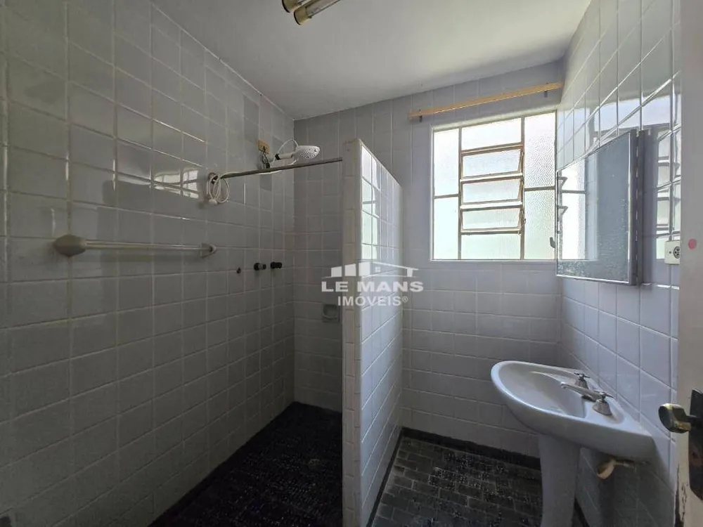 Casa, 2 quartos, 227 m² - Foto 1