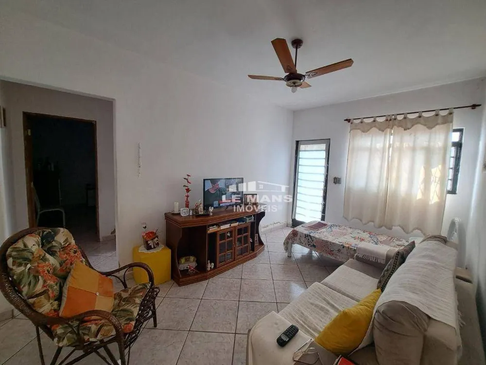 Casa, 3 quartos, 200 m² - Foto 12