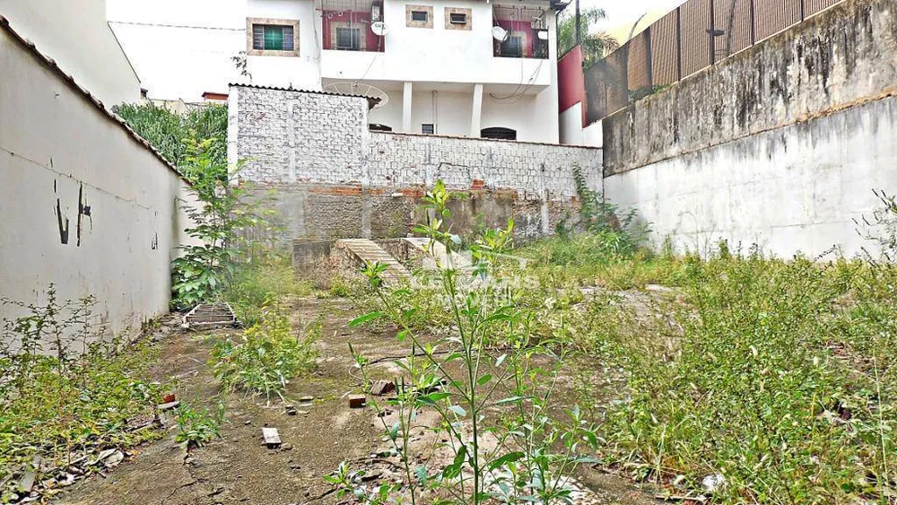 Terreno, 240 m² - Foto 1