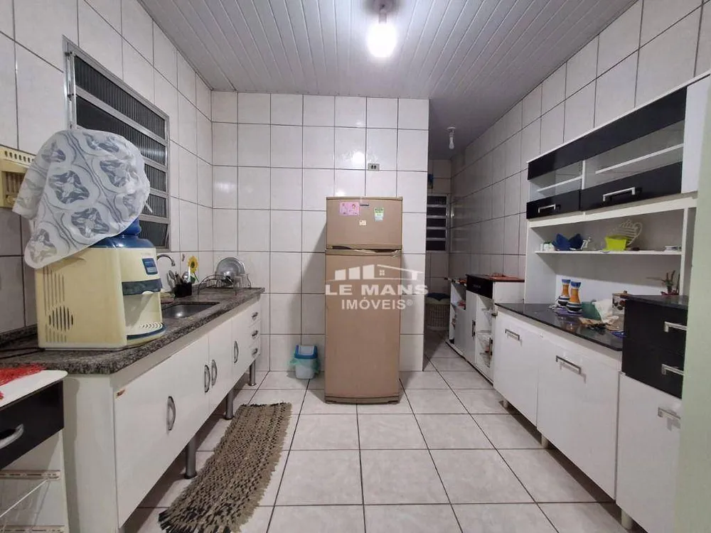 Casa, 4 quartos, 150 m² - Foto 2