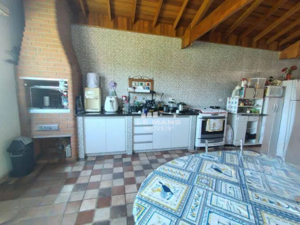 Casa, 6 quartos, 296 m² - Foto 9