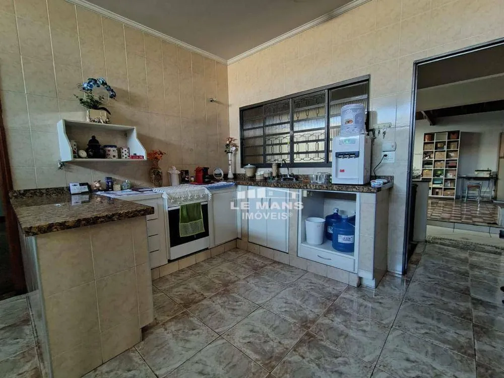 Casa, 6 quartos, 296 m² - Foto 3