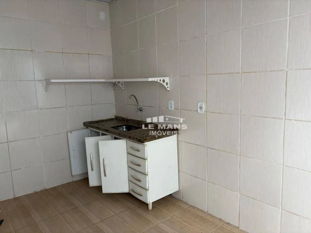Casa, 1 quarto, 85 m² - Foto 1