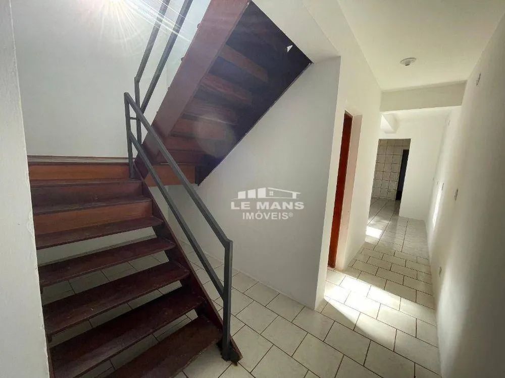 Casa, 3 quartos, 153 m² - Foto 4