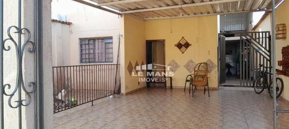 Casa, 2 quartos, 140 m² - Foto 1