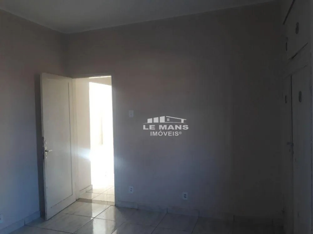 Casa, 3 quartos, 411 m² - Foto 3