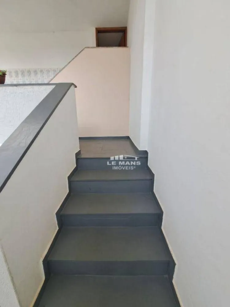 Casa, 4 quartos, 270 m² - Foto 9