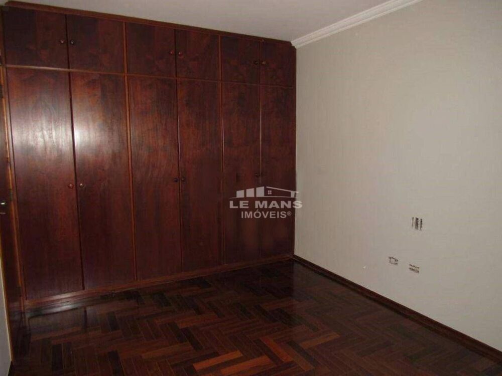 Apartamento à venda com 3 quartos, 126m² - Foto 8