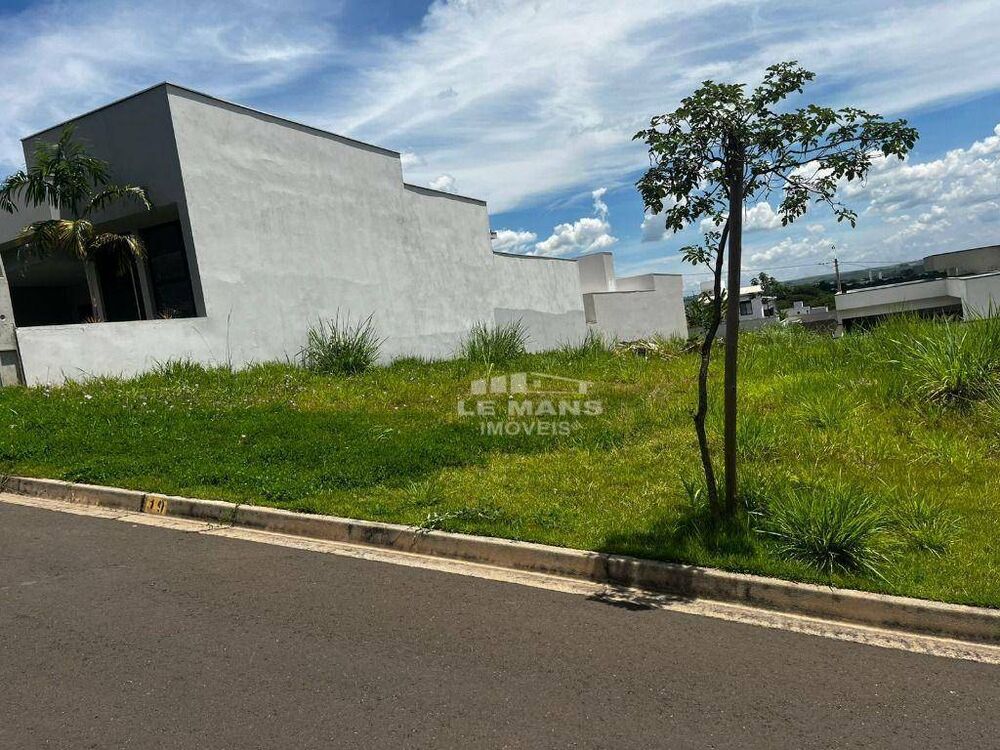 Loteamento e Condomínio, 260 m² - Foto 1
