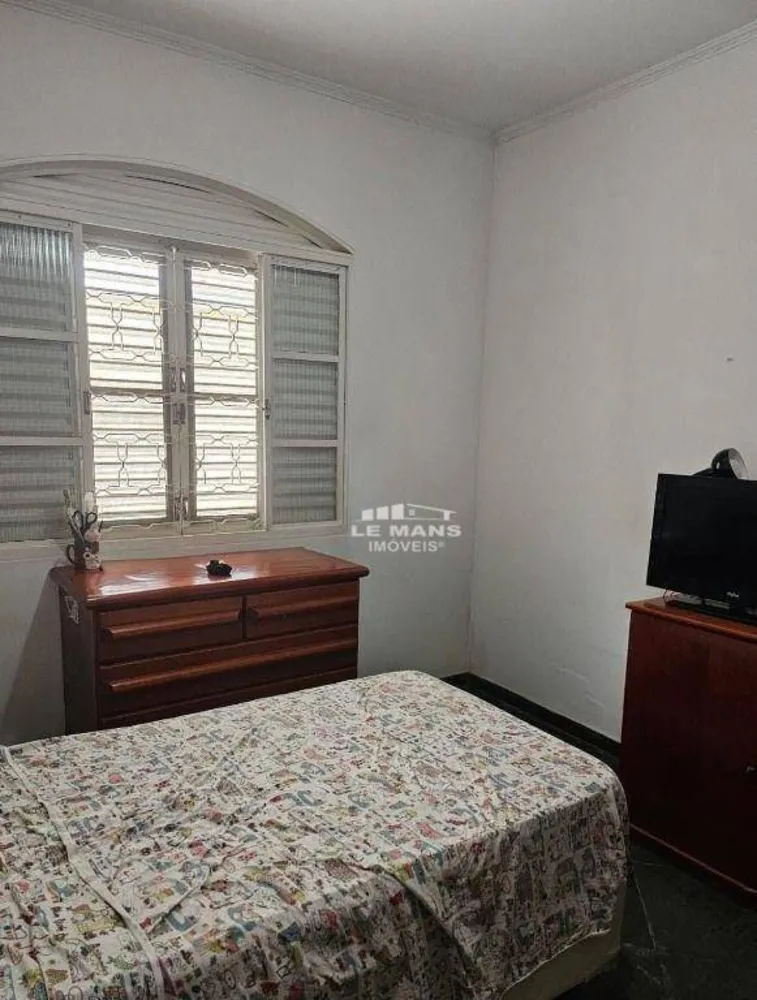 Casa, 4 quartos, 220 m² - Foto 12