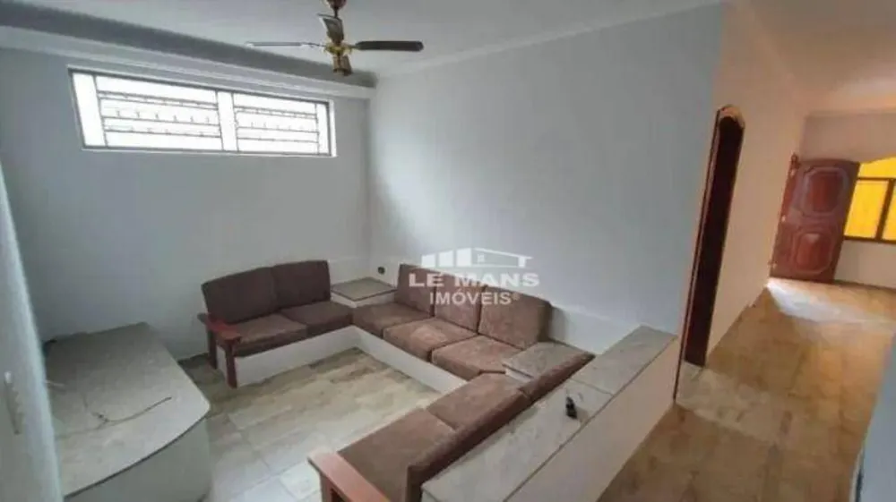 Casa, 3 quartos, 168 m² - Foto 3