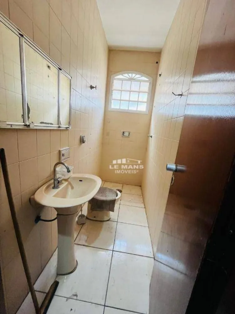 Casa, 4 quartos, 319 m² - Foto 1