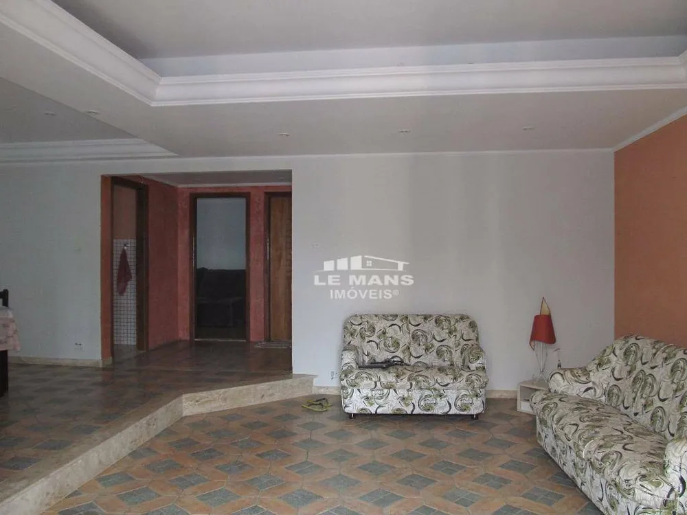 Casa, 3 quartos, 210 m² - Foto 9
