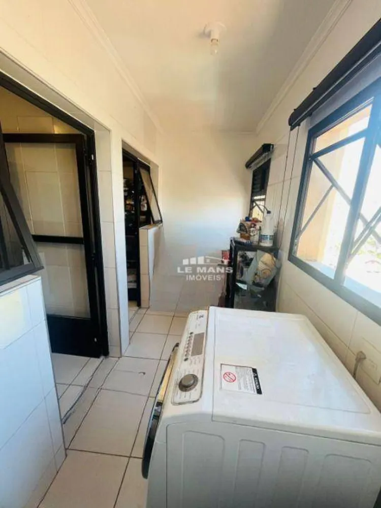 Apartamento, 3 quartos, 136 m² - Foto 3