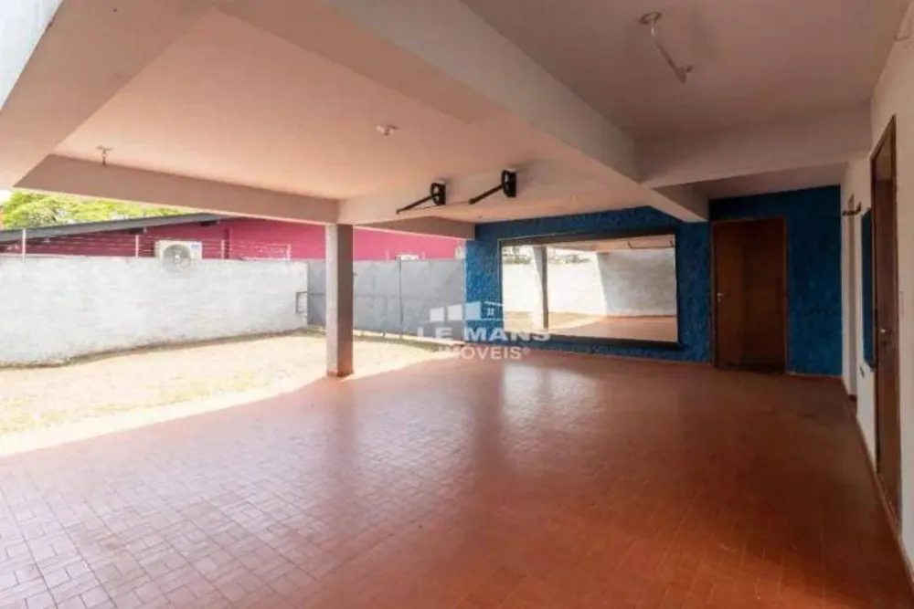 Casa, 7 quartos, 326 m² - Foto 2