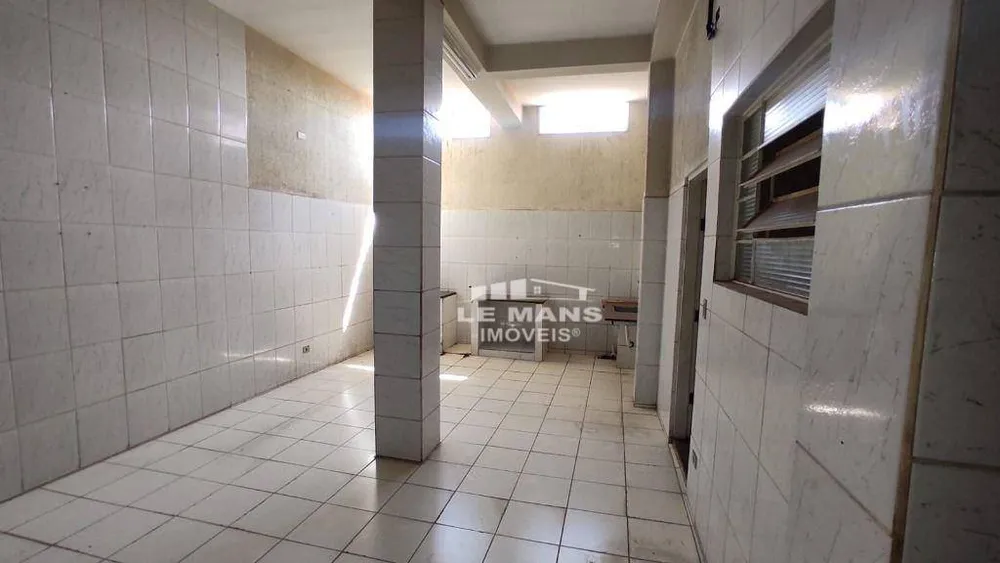 Casa, 4 quartos, 295 m² - Foto 1