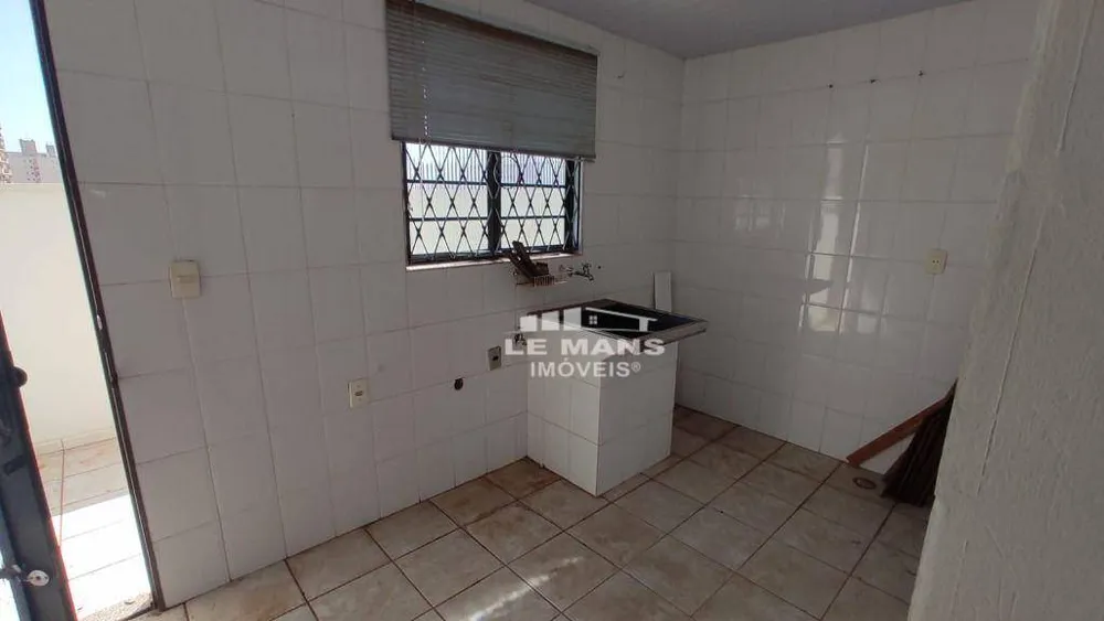 Casa, 4 quartos, 295 m² - Foto 3