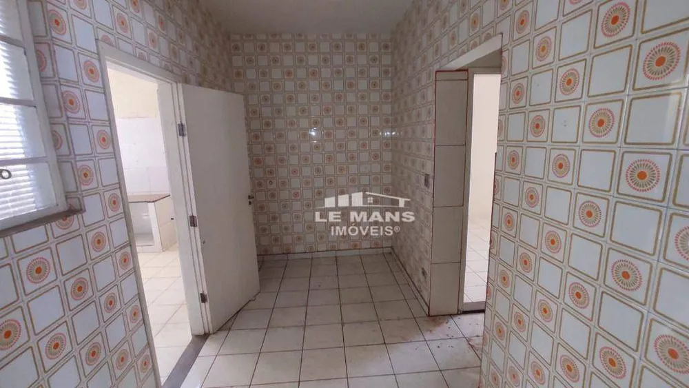 Casa, 4 quartos, 295 m² - Foto 4