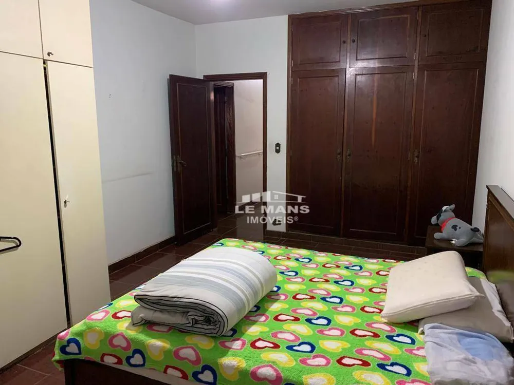 Casa, 3 quartos, 279 m² - Foto 15